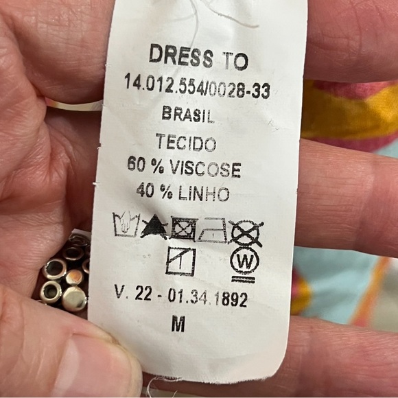 DRESS TO V-Neck Floral Linen Blend Maxi Dress - Picture 11 of 13